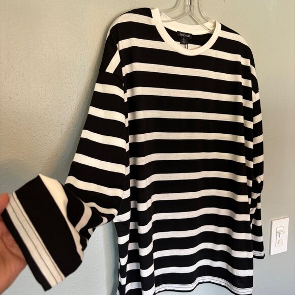 NWT Boohoo Womens Top Black & White Stripes Size UK 14/US 10 Poly + Viscose Soft - Picture 5 of 12